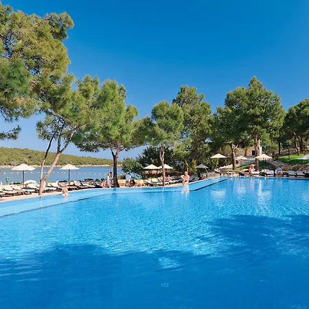 Bodrum Park 4* Yalıçiftlik