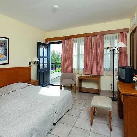 אתר נופש Bodrum Park 4*